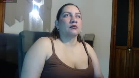 Mia online show from April 27, 2:20 am