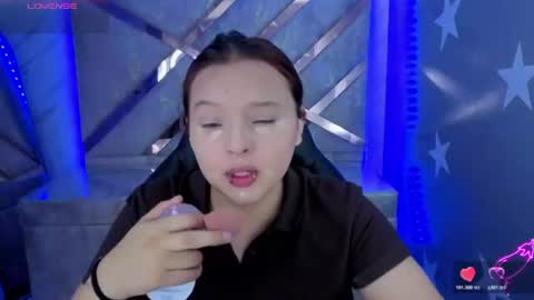 Snapshot of mia_foster_t chatting on July 19, 1:37 pm Mia online show from July 19, 1:37 pm
