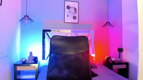 Val  online show from July 18, 3:11 am