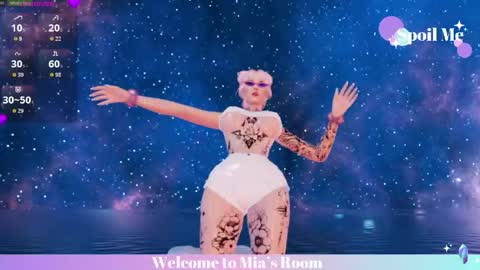 Mia online show from June 2, 7:16 pm