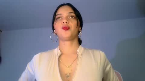 mia lucy 21 online show from June 7, 7:56 am