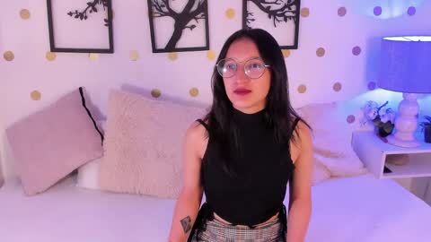 Snapshot of mia_luna0 chatting on June 9, 11:16 pm Mia online show from June 9, 11:16 pm