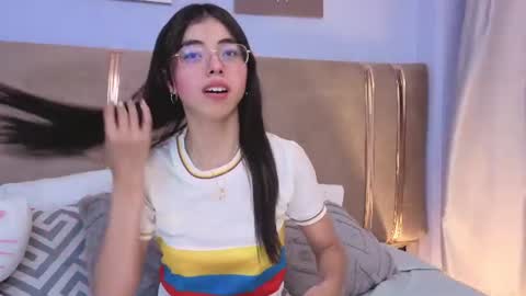 Mia online show from June 28, 12:38 am