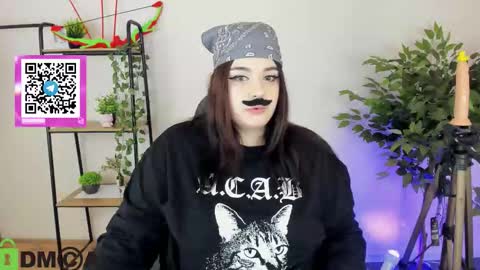 Mia online show from January 10, 1:07 am