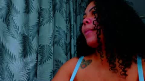 Snapshot of mia_thonson_ chatting on July 3, 6:36 pm Mia MODELO SCORE online show from July 3, 6:36 pm