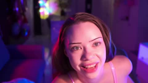 VixenMia online show from March 16, 3:56 am