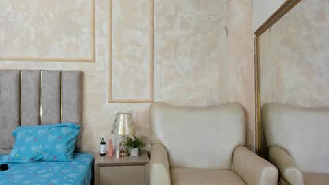 Snapshot of miaasummer chatting on February 9, 11:36 am Miaasummer online show from February 9, 11:36 am