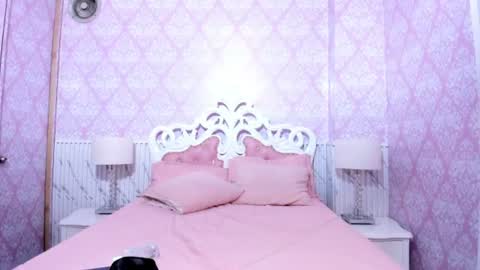 Mia online show from June 14, 1:58 am