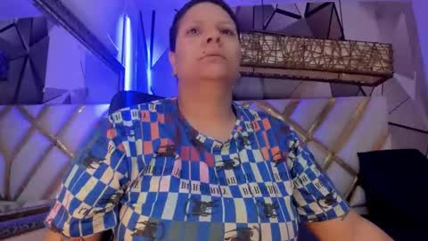   online show from October 2, 3:35 am