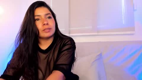 IG Yojanagomez  online show from March 10, 2:22 pm