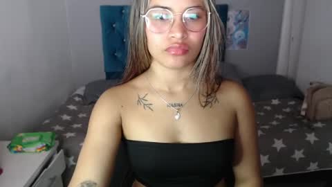 miafuckpussyhard online show from April 22, 3:35 pm