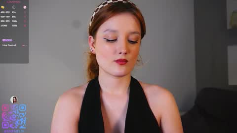 Mia online show from February 5, 1:16 pm