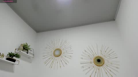 Miah Collins online show from February 20, 10:59 am