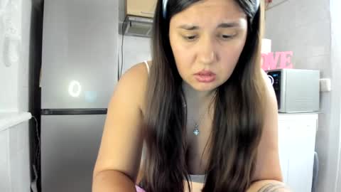 Snapshot of miamarrone chatting on July 28, 4:27 pm MiaMarrone online show from July 28, 4:27 pm