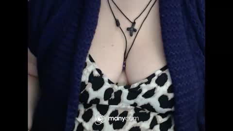 maya online show from December 5, 8:01 am