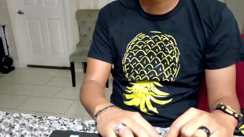 miamiswinger79 online show from May 9, 5:12 am