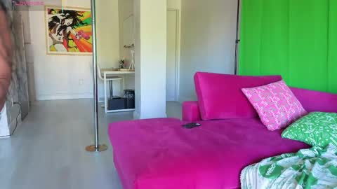 MiamiWorld online show from June 6, 9:52 pm