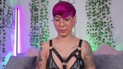 Mia Morgann online show from April 18, 3:27 pm