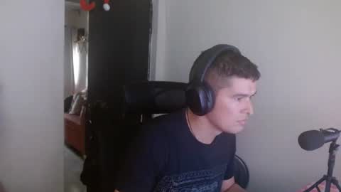 miaou_miaou online show from May 27, 9:01 pm