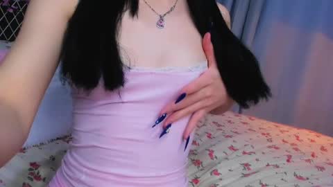 Liz online show from May 25, 4:24 pm