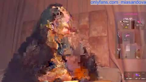 miasaandovaal 22 online show from November 6, 8:43 pm