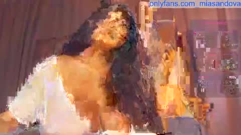 miasaandovaal 22 online show from November 7, 8:20 pm