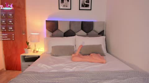 THE BEST LOVRS antonio flatlastifoundyoulautrebleudrpapaolu donnie lbsunkown1804 online show from April 4, 1:15 am