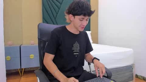 Michael online show from December 22, 12:13 pm