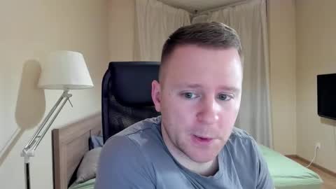 Snapshot of michael_birkin chatting on December 25, 6:09 pm Michael Birkin online show from December 25, 6:09 pm