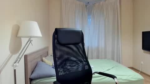 Snapshot of michael_birkin chatting on January 26, 6:49 am Michael Birkin online show from January 26, 6:49 am