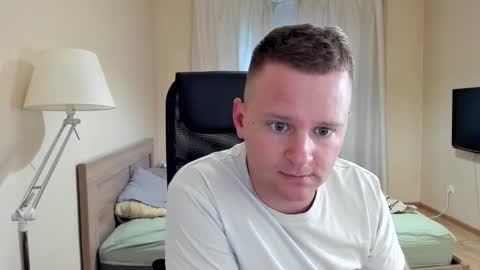 Snapshot of michael_birkin chatting on February 28, 3:04 pm Michael Birkin online show from February 28, 3:04 pm