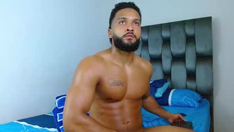 maximo online show from February 7, 8:07 am