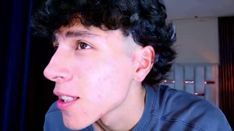 MICHAELL online show from June 3, 3:53 am