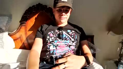 michaeltwinkboy online show from July 5, 1:40 pm