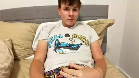 michaeltwinkboy online show from July 6, 4:09 am