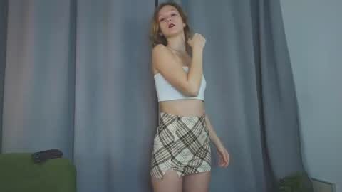 sophie  online show from July 8, 9:58 am