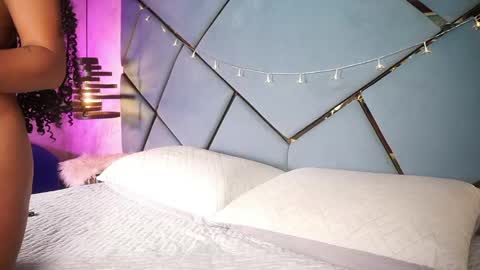 michell_starrr online show from June 7, 3:10 am