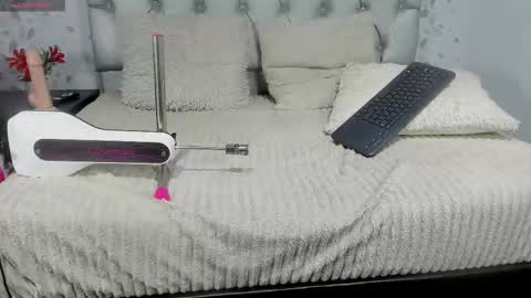 michelle perla online show from September 16, 7:15 pm