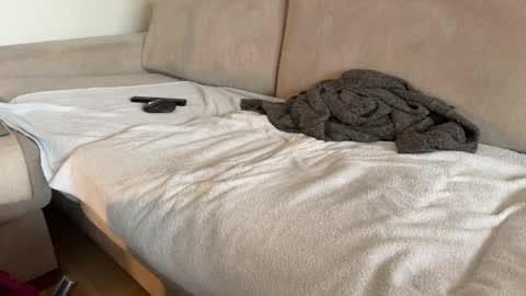 micoplay online show from March 29, 10:37 am