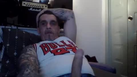 middle123456783939 online show from April 12, 5:01 am