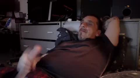 middle123456783939 online show from April 15, 3:02 am