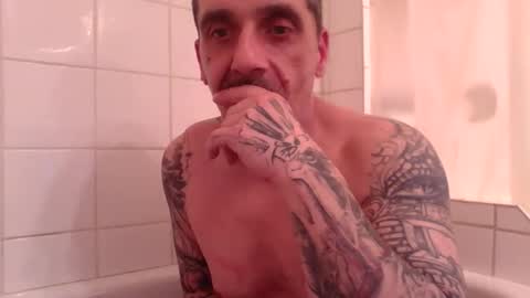 middle123456783939 online show from April 17, 3:09 am