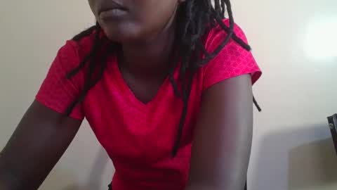 Snapshot of midnight_teasee chatting on March 19, 5:55 am Goddess online show from March 19, 5:55 am