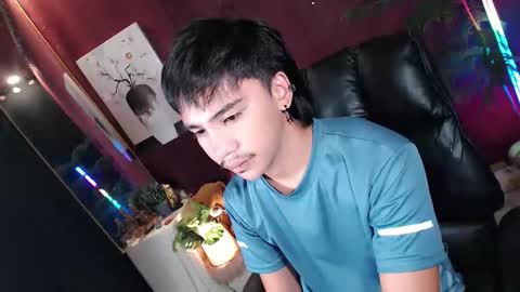Snapshot of midnightkiller_ chatting on May 18, 10:59 pm Kitty online show from May 18, 10:59 pm