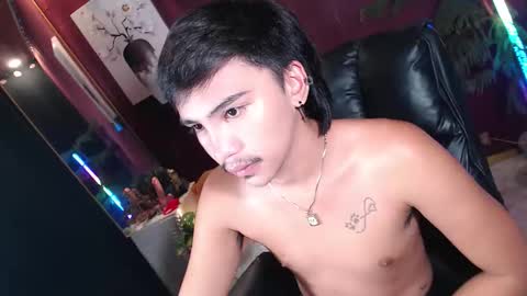 Snapshot of midnightkiller_ chatting on May 28, 8:50 pm Kitty online show from May 28, 8:50 pm