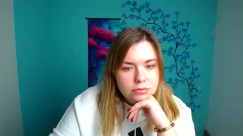 Mariana online show from November 4, 12:15 pm