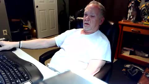 midwestdad09 online show from March 22, 9:13 am