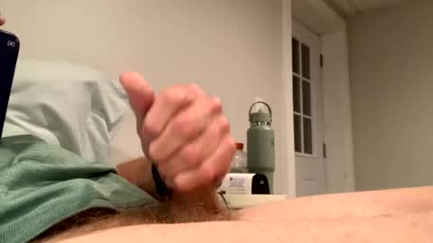 miggie001 online show from August 2, 2:43 am