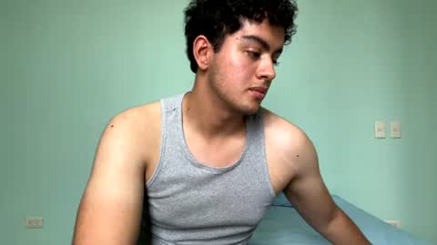 Snapshot of migguev chatting on June 30, 5:58 pm migguev online show from June 30, 5:58 pm