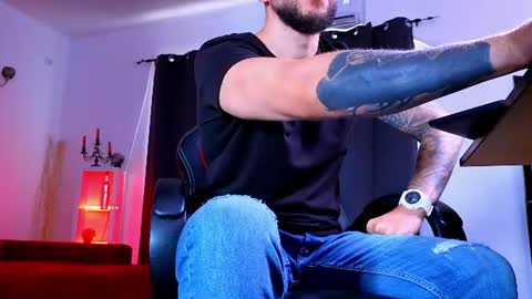 MightyAaron online show from July 18, 11:03 am